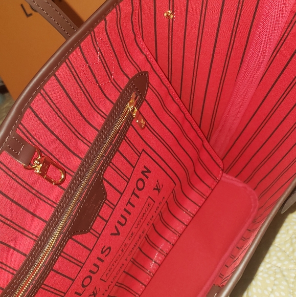 ***SOLD**LV neverfull MM DE, BRAND new from Paris. - Picture 6 of 8